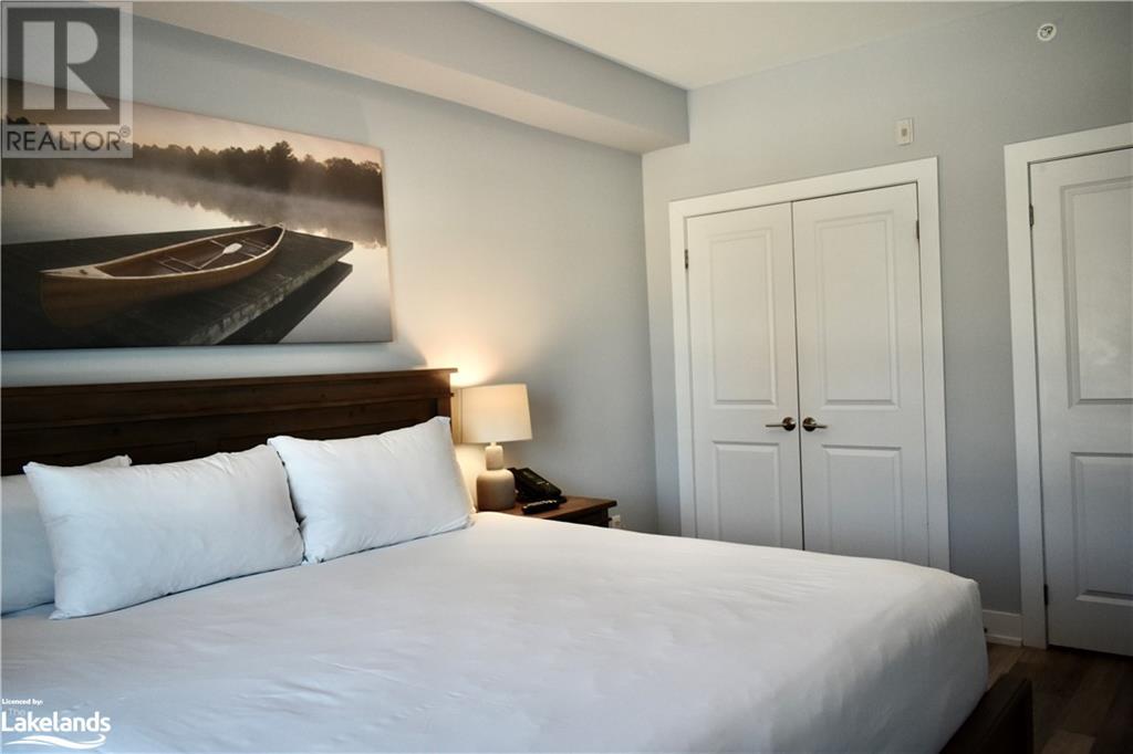 For sale 25 PEN LAKE POINT Road Unit 328, Huntsville, Ontario P1H1A9