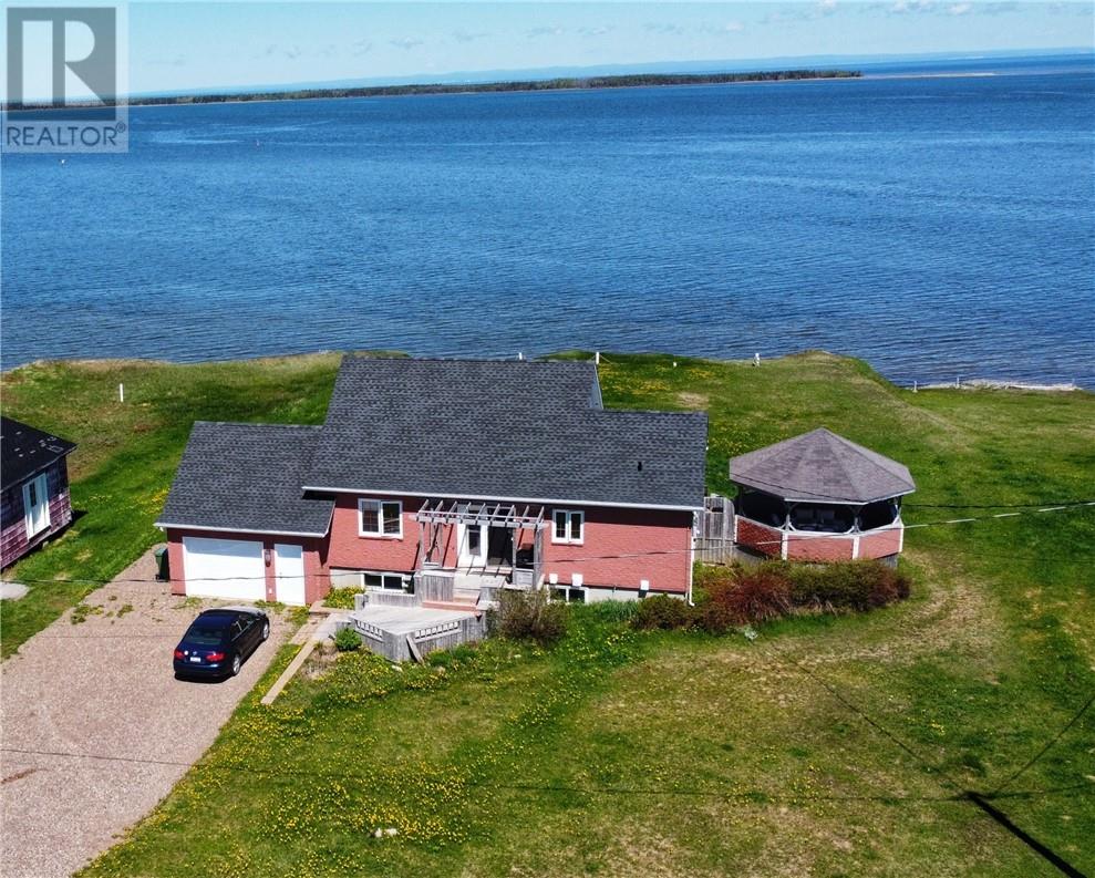 For sale 7739 Du Havre, Bas Caraquet, New Brunswick E1W5W9 M150651