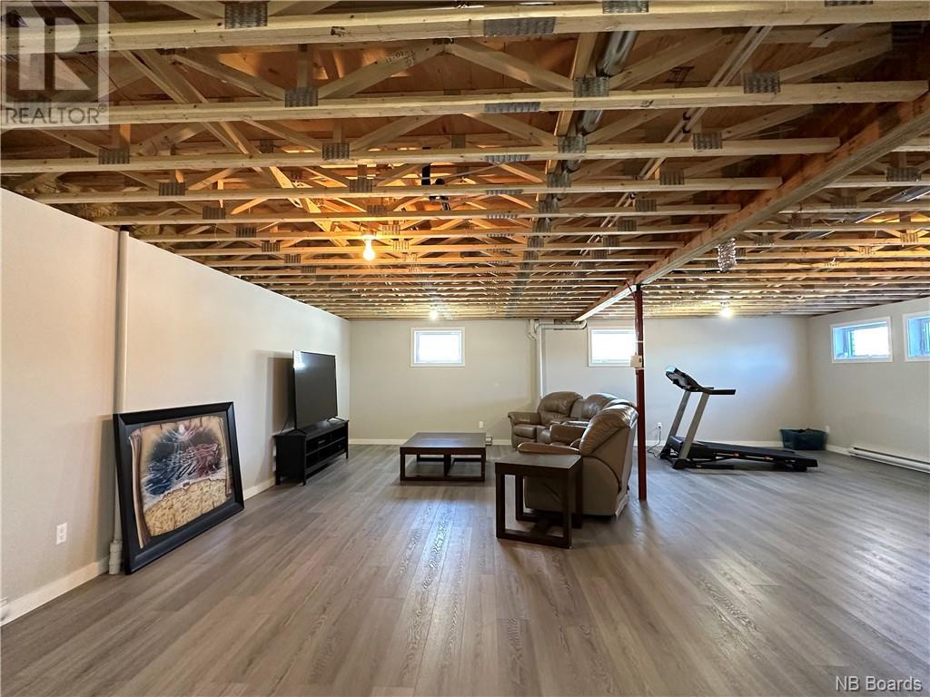 For sale 48 MgrRoy Avenue, Edmundston, New Brunswick E3V4G4 NB085122 REALTOR.ca