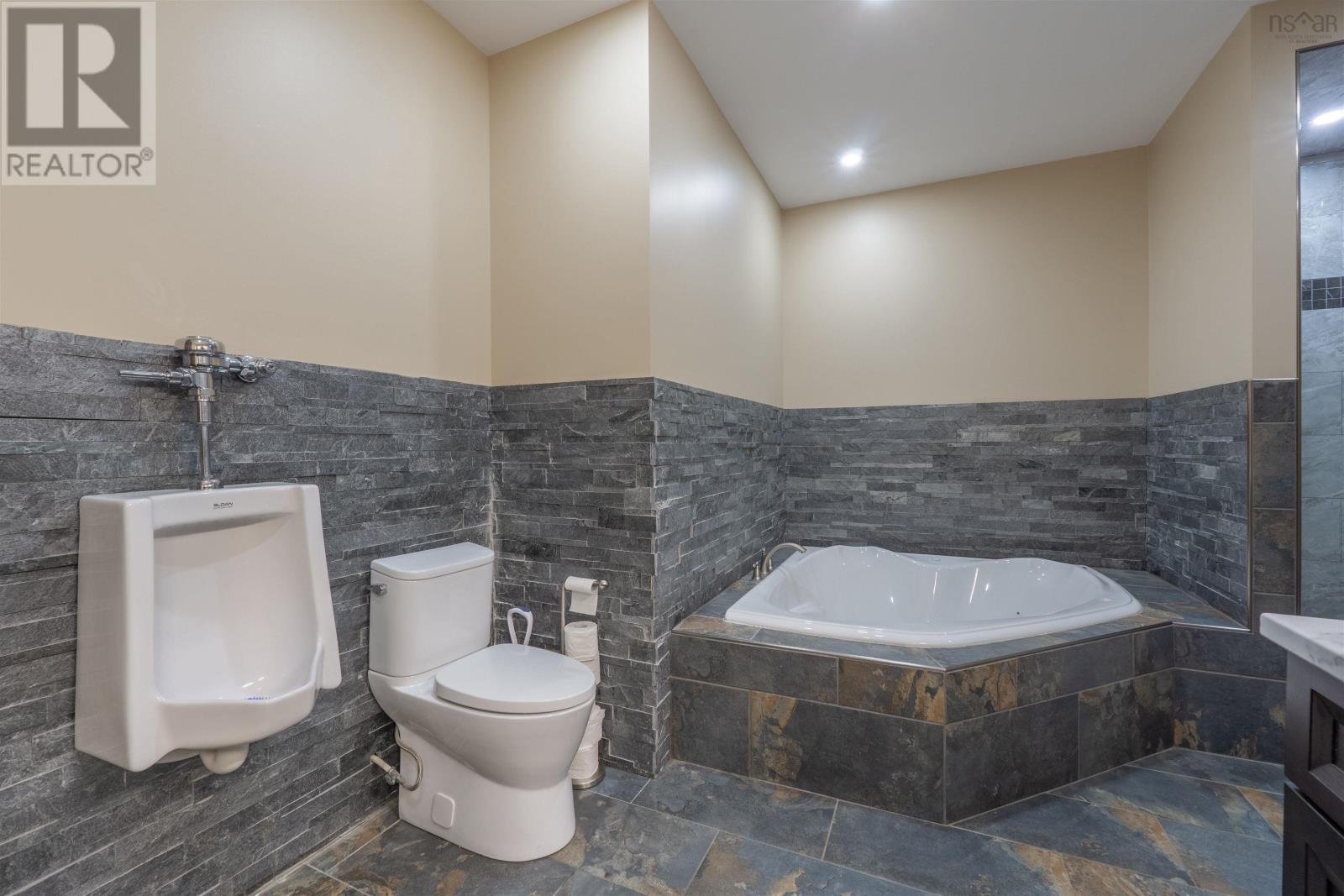 For sale 3993 Clam Harbour Road, Clam Bay, Nova Scotia B0J2L0