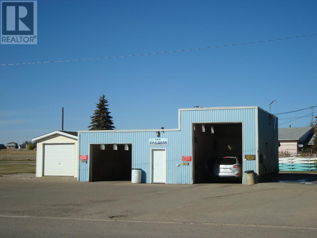 For sale 116 First Avenue, Trochu, Alberta T0M2C0 A2003286 REALTOR.ca