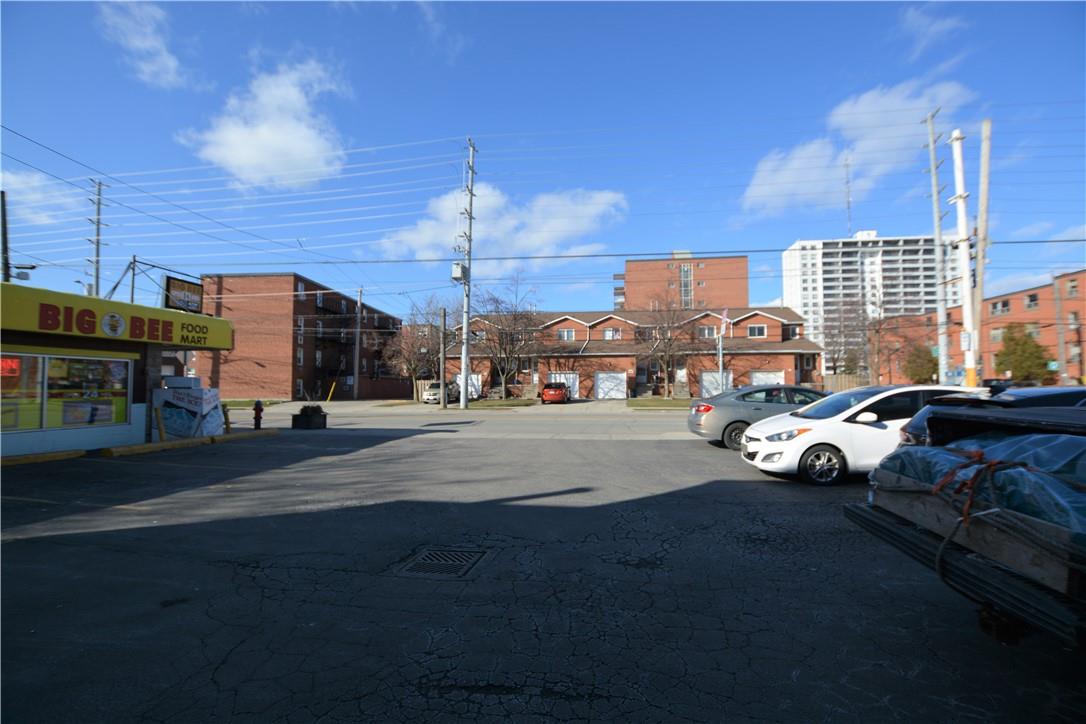 For sale 792 Concession Street, Unit 4, Hamilton, Ontario L8V1C9