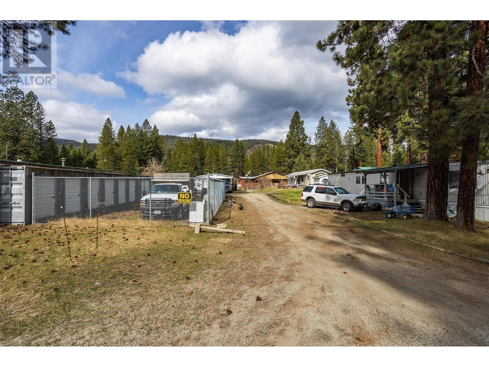 For sale 85 Ernest Avenue,, Beaverdell, British Columbia V0H1A0