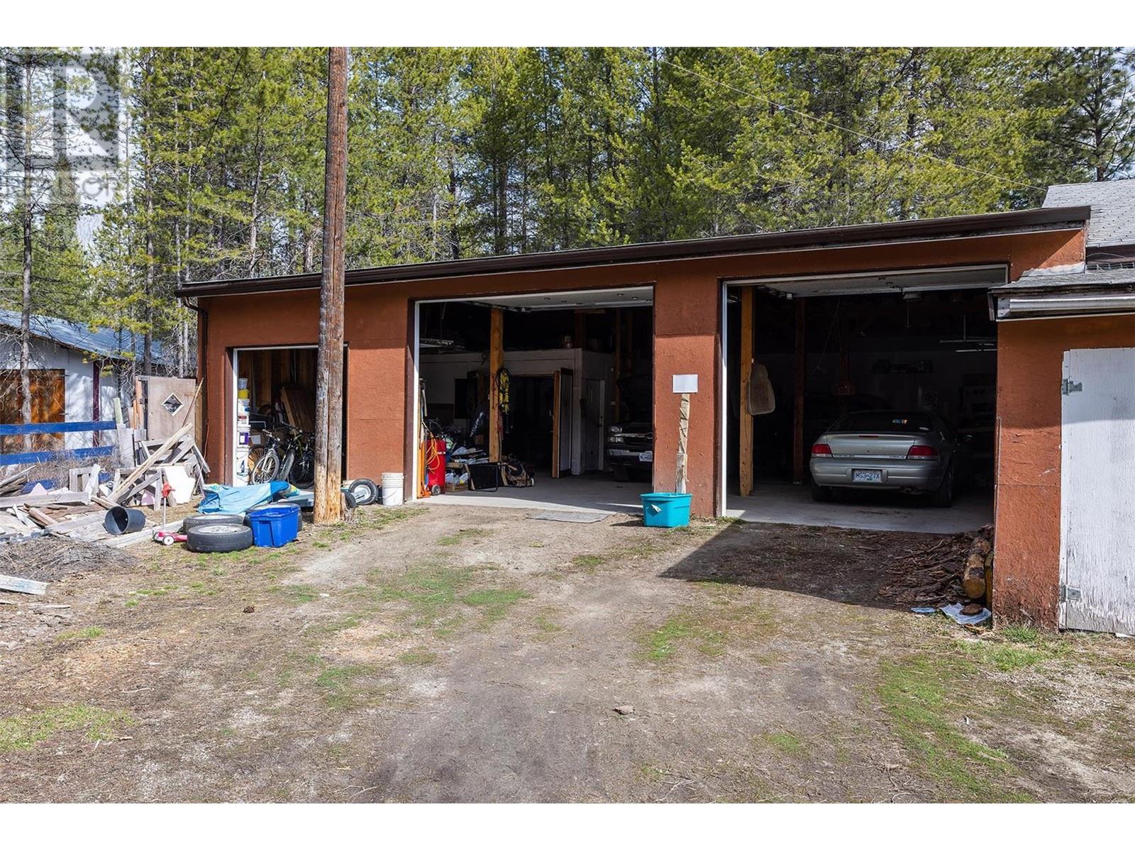 For sale 85 Ernest Avenue,, Beaverdell, British Columbia V0H1A0