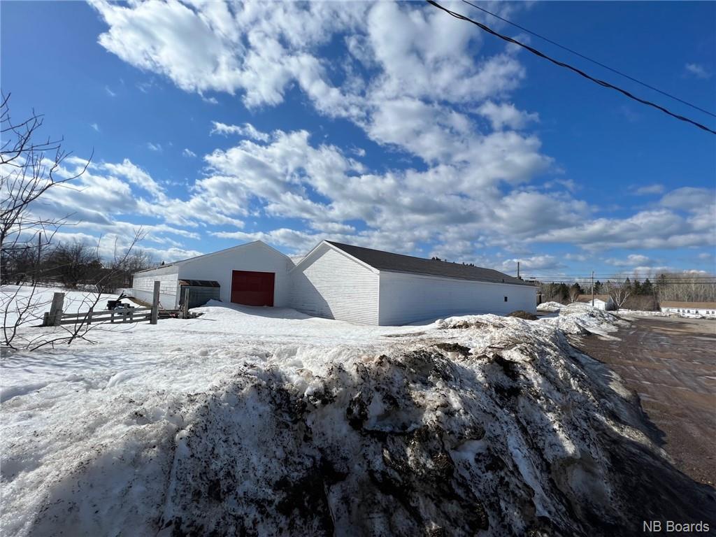 For sale 3923 Main Street, Belledune, New Brunswick E8G2K3 NB085655