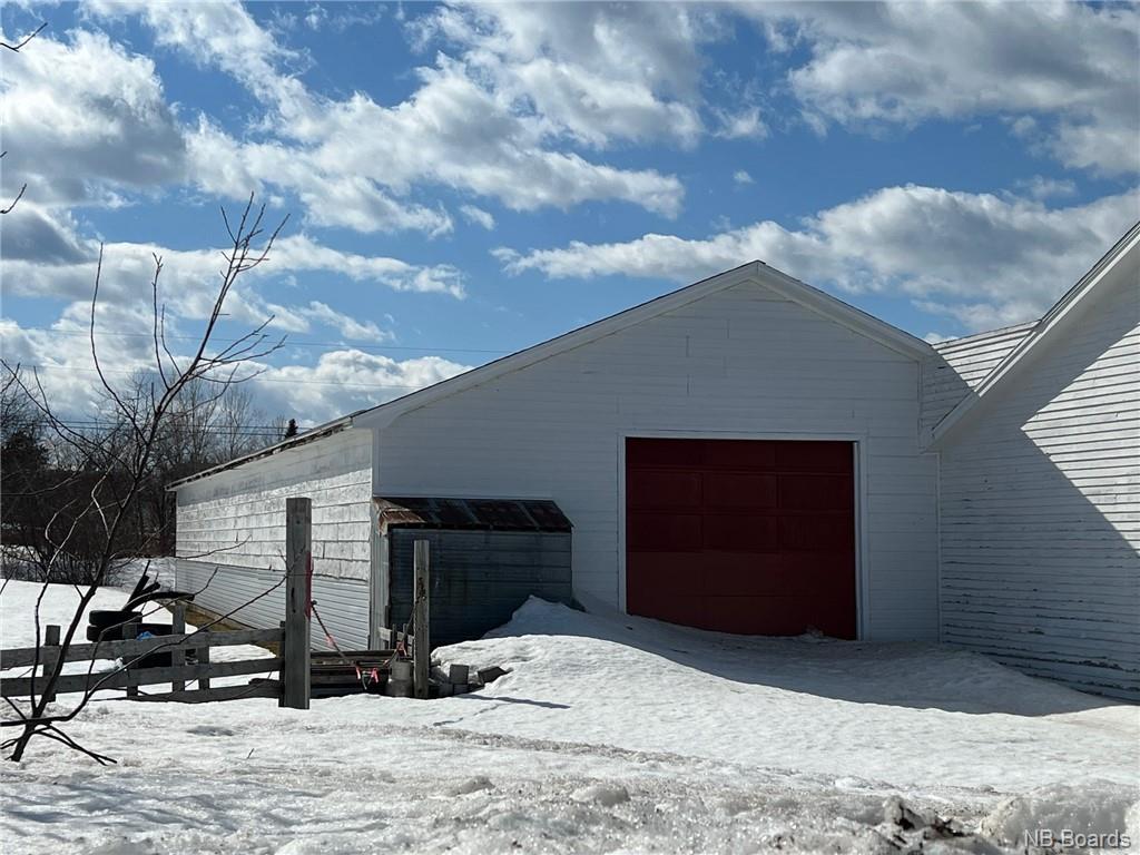 For sale 3923 Main Street, Belledune, New Brunswick E8G2K3 NB085655