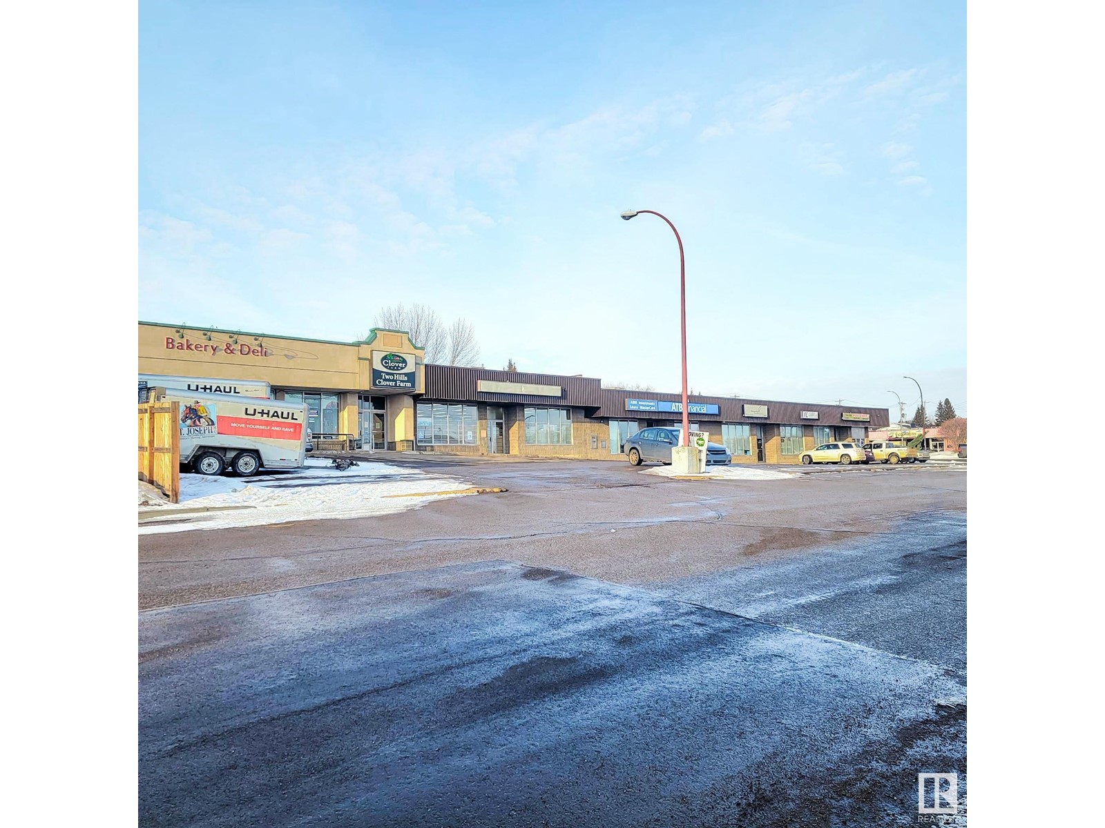 For sale 5002 5010 50 AV, Two Hills, Alberta T0B4K0 E4335612