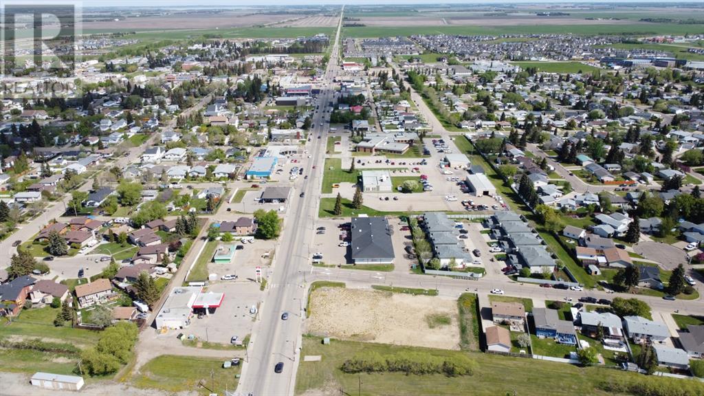 For sale: 9503 100 Street, Morinville, Alberta T8R1R2 - A1227828 ...