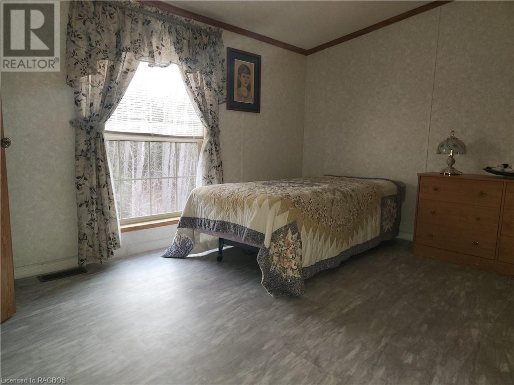 For sale 41 MAPLE Drive, Miller Lake, Ontario N0H1Z0 40402709