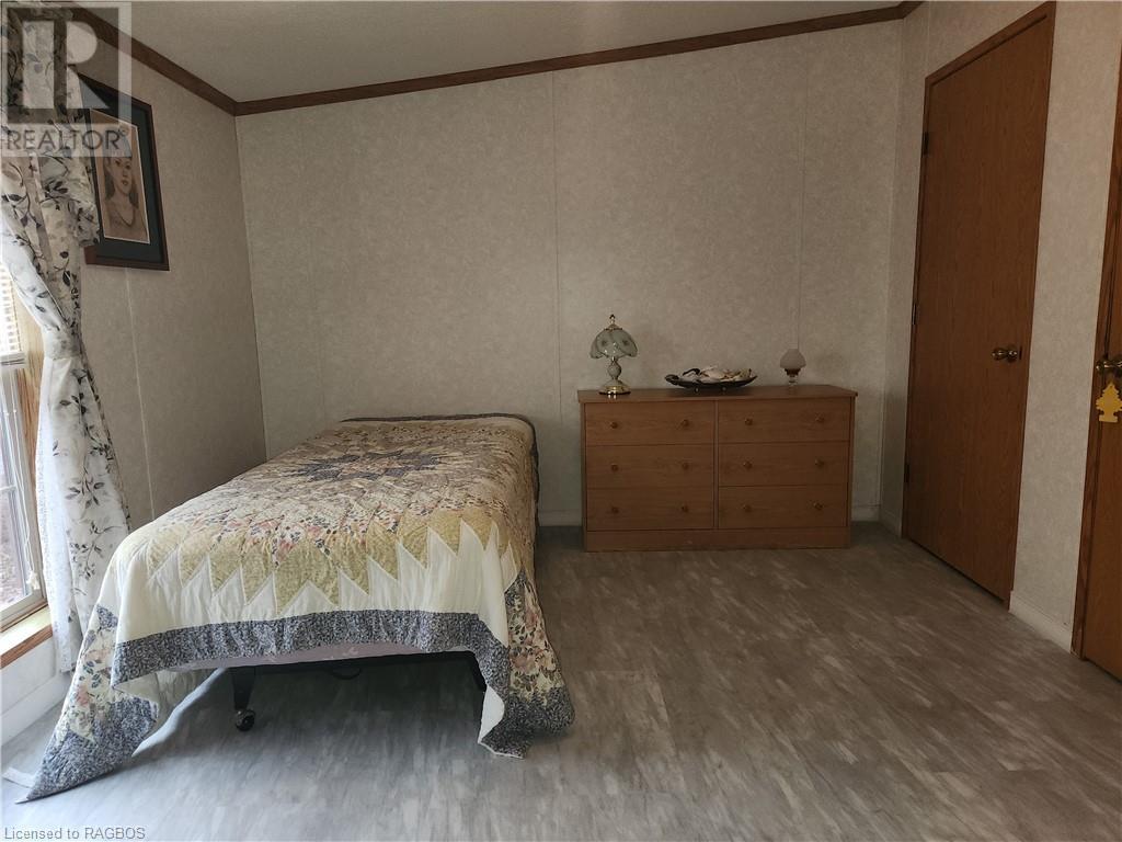 For sale 41 MAPLE Drive, Miller Lake, Ontario N0H1Z0 40402709