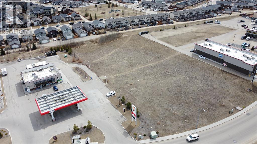 For sale 6045 Parkwood Road, Blackfalds, Alberta T0M0J0 A2040710