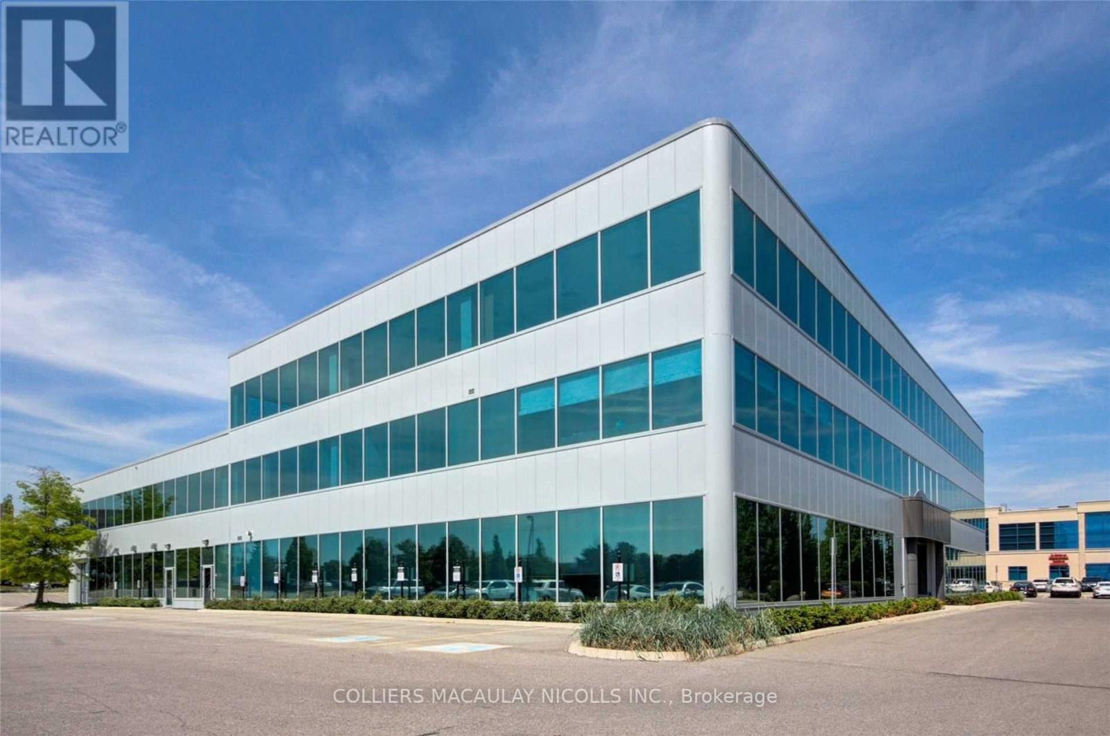 For lease 203 2360 BRISTOL CIRCLE, Oakville, Ontario L6H5S3