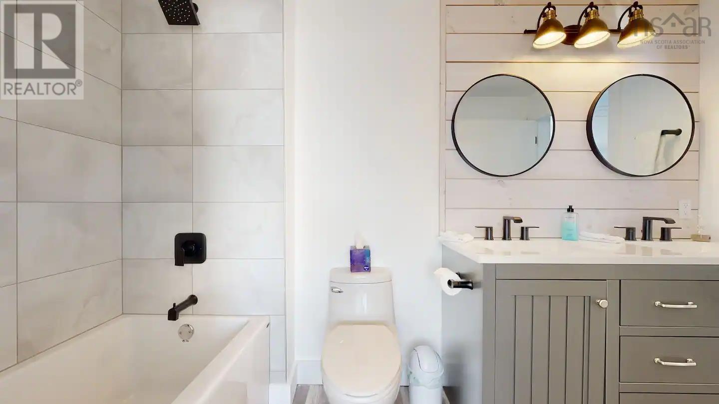 For sale Unit 2 6755 Highway 3, Hunts Point, Nova Scotia B0T1G0