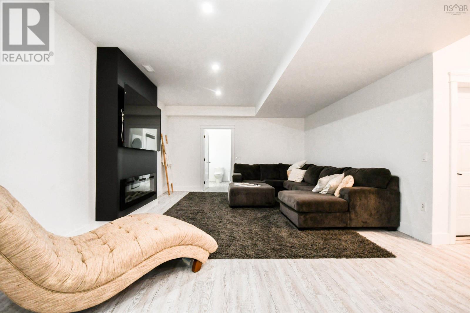 For sale 548 Cobequid Road, Lower Sackville, Nova Scotia B4C4G1 202227019 REALTOR.ca