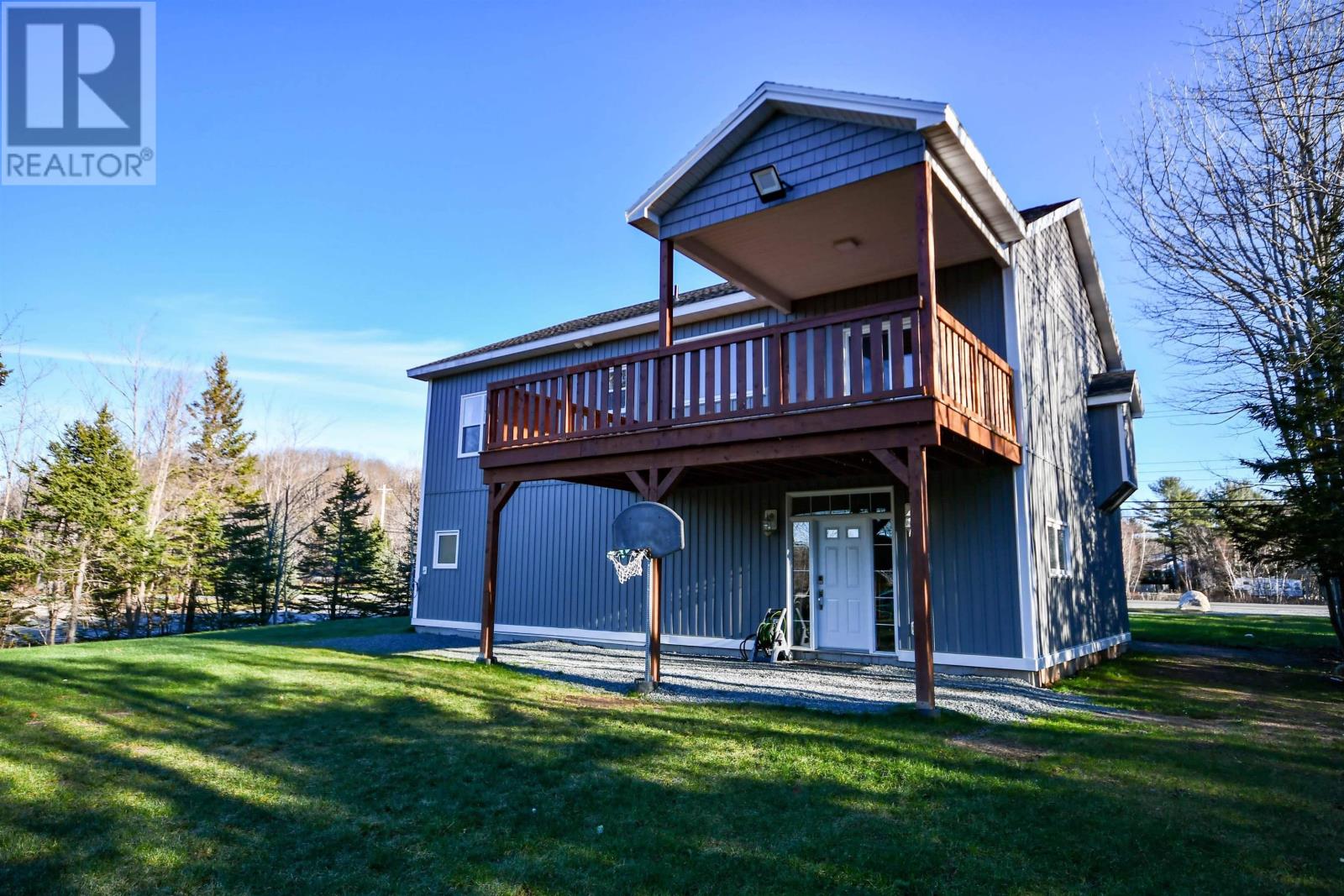 For sale 548 Cobequid Road, Lower Sackville, Nova Scotia B4C4G1