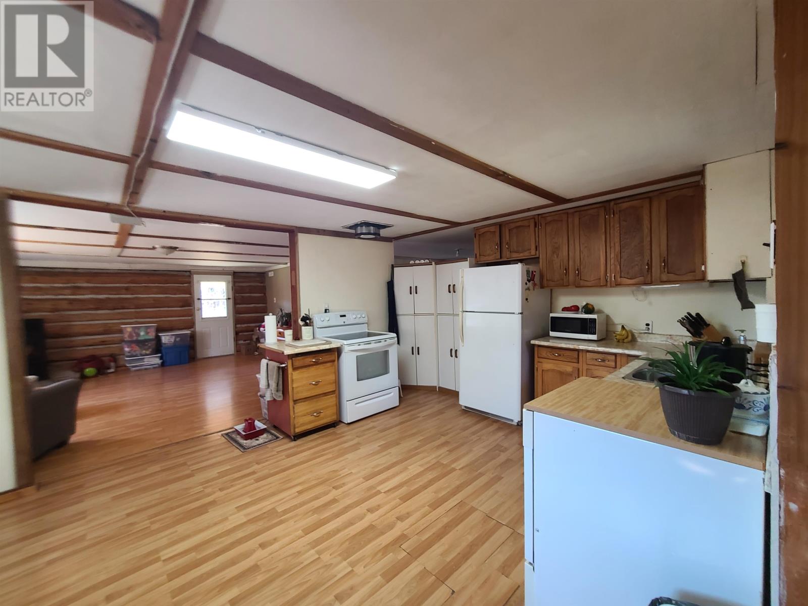 For sale 9509 DUNSTERCROYDON ROAD, McBride, British Columbia V0J1J0