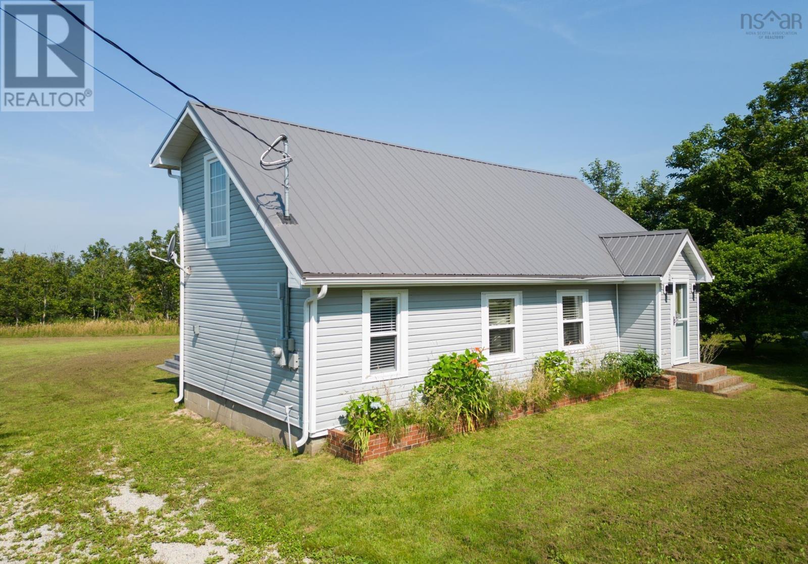 For sale 3823 Highway 3, Lower Argyle, Nova Scotia B0W1W0 202307908