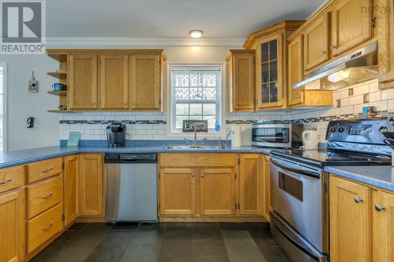 For sale 938 Highway 312, Englishtown, Nova Scotia B0C1H0 202306509