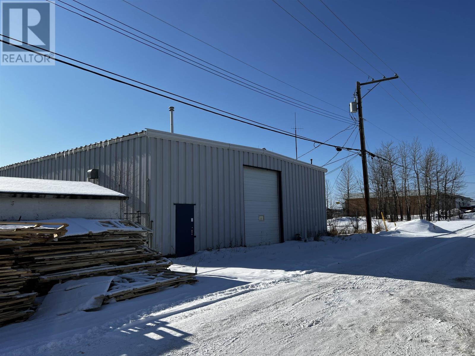 For lease 10528 ALASKA ROAD, Fort St. John, British Columbia V1J1B3