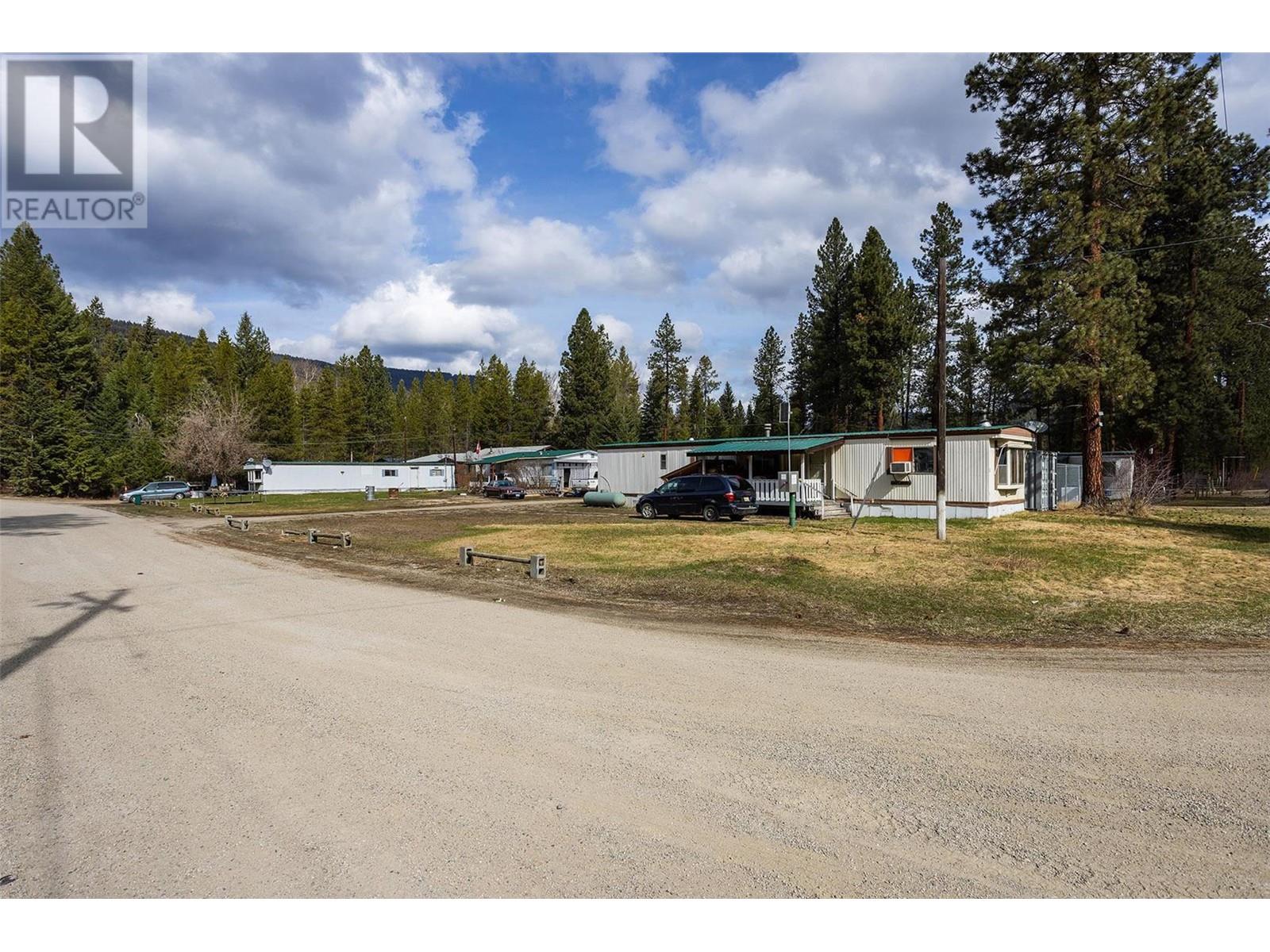 For sale 85 Ernest Avenue, Beaverdell, British Columbia V0H1A0