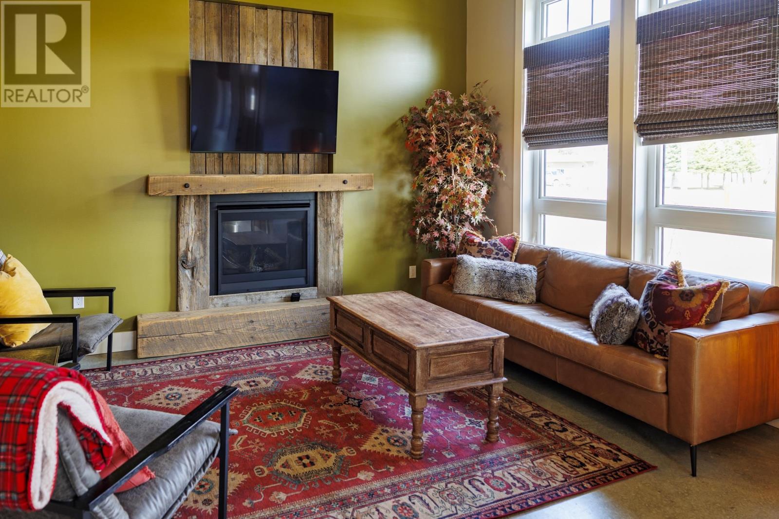 For sale 1131 2ND AVENUE, McBride, British Columbia V0J2E0 R2775937 REALTOR.ca