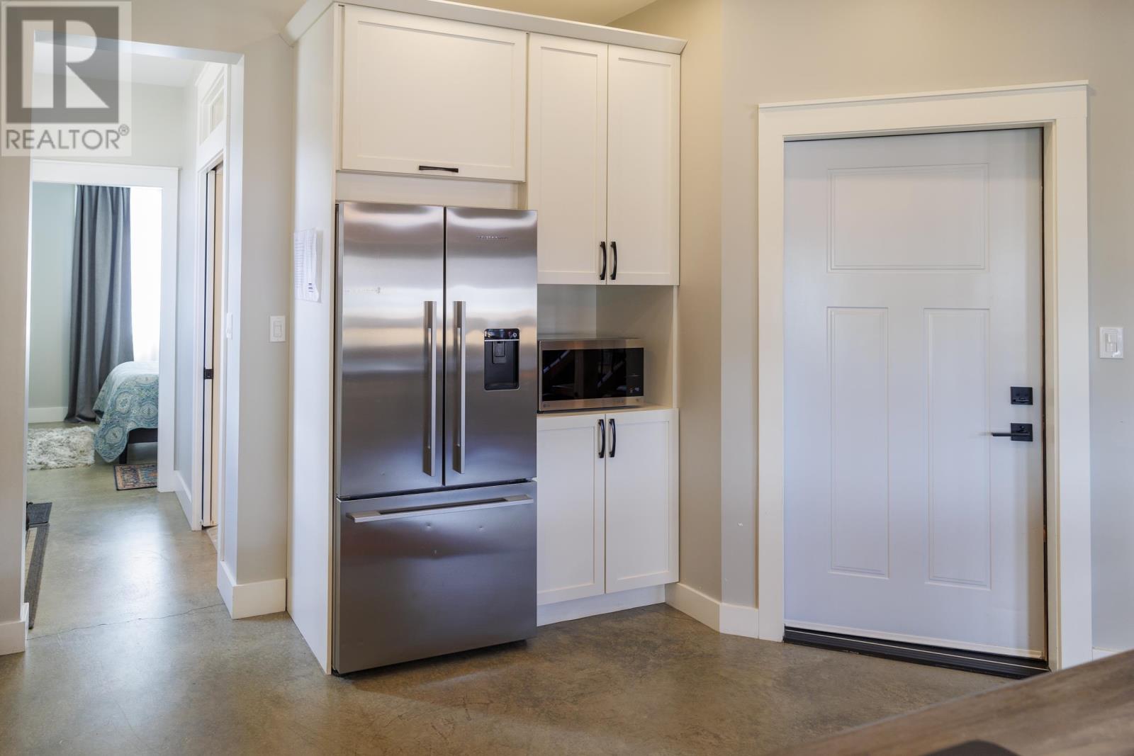 For sale 1131 2ND AVENUE, McBride, British Columbia V0J2E0 R2775937 REALTOR.ca