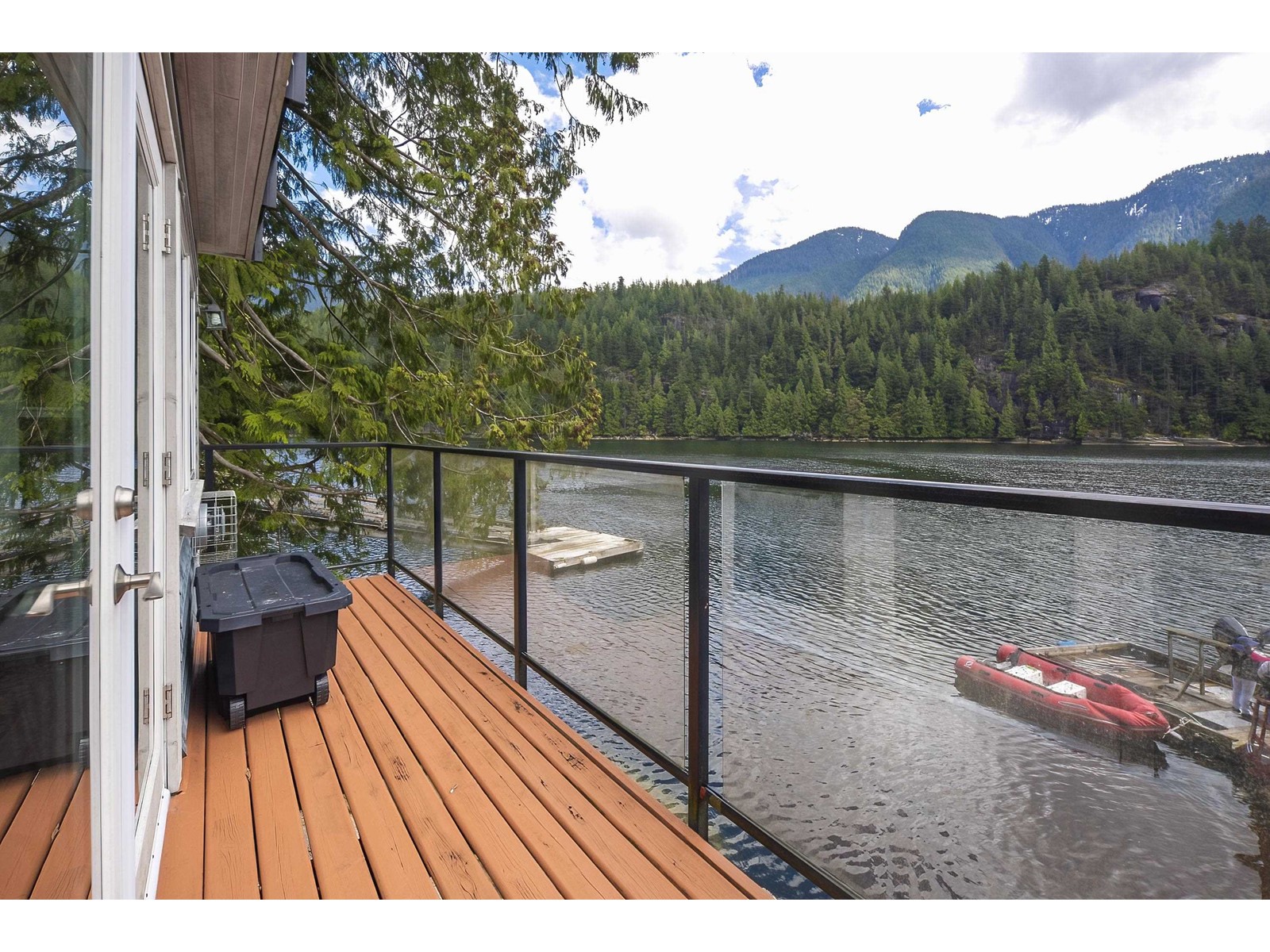 For sale: 824 INDIAN ARM, North Vancouver, British Columbia V0V0V0 ...