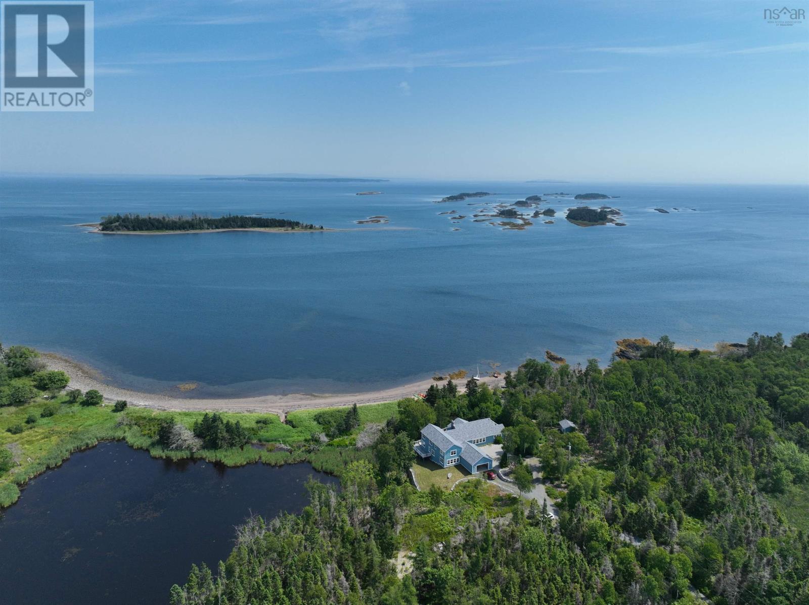 For sale 24 Fir Court, Heckmans Island, Nova Scotia B0J2C0 202302347