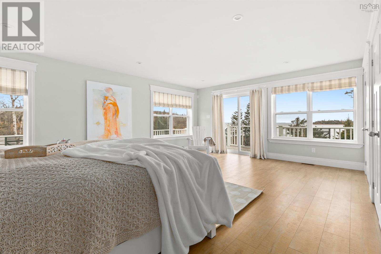 For sale 24 Fir Court, Heckmans Island, Nova Scotia B0J2C0 202302347