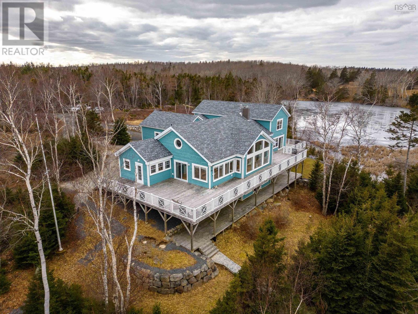 For sale 24 Fir Court, Heckmans Island, Nova Scotia B0J2C0 202302347