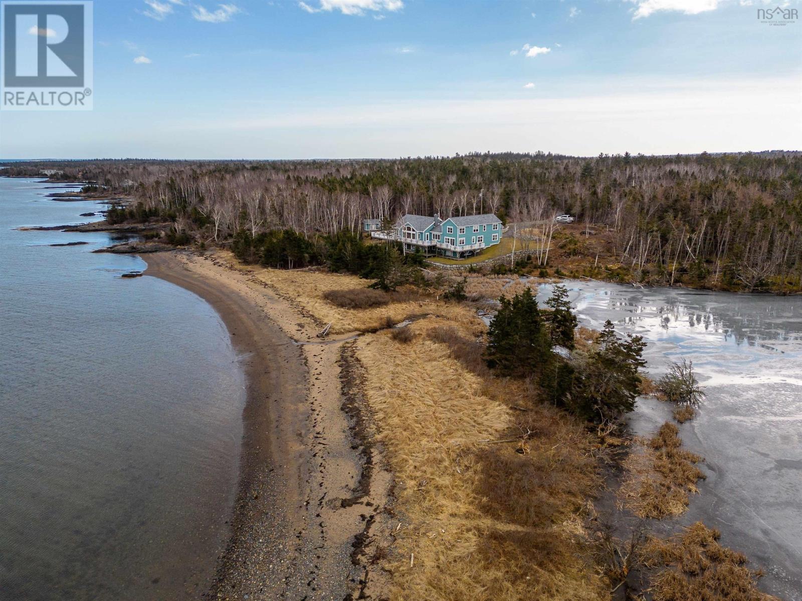 For sale 24 Fir Court, Heckmans Island, Nova Scotia B0J2C0 202302347