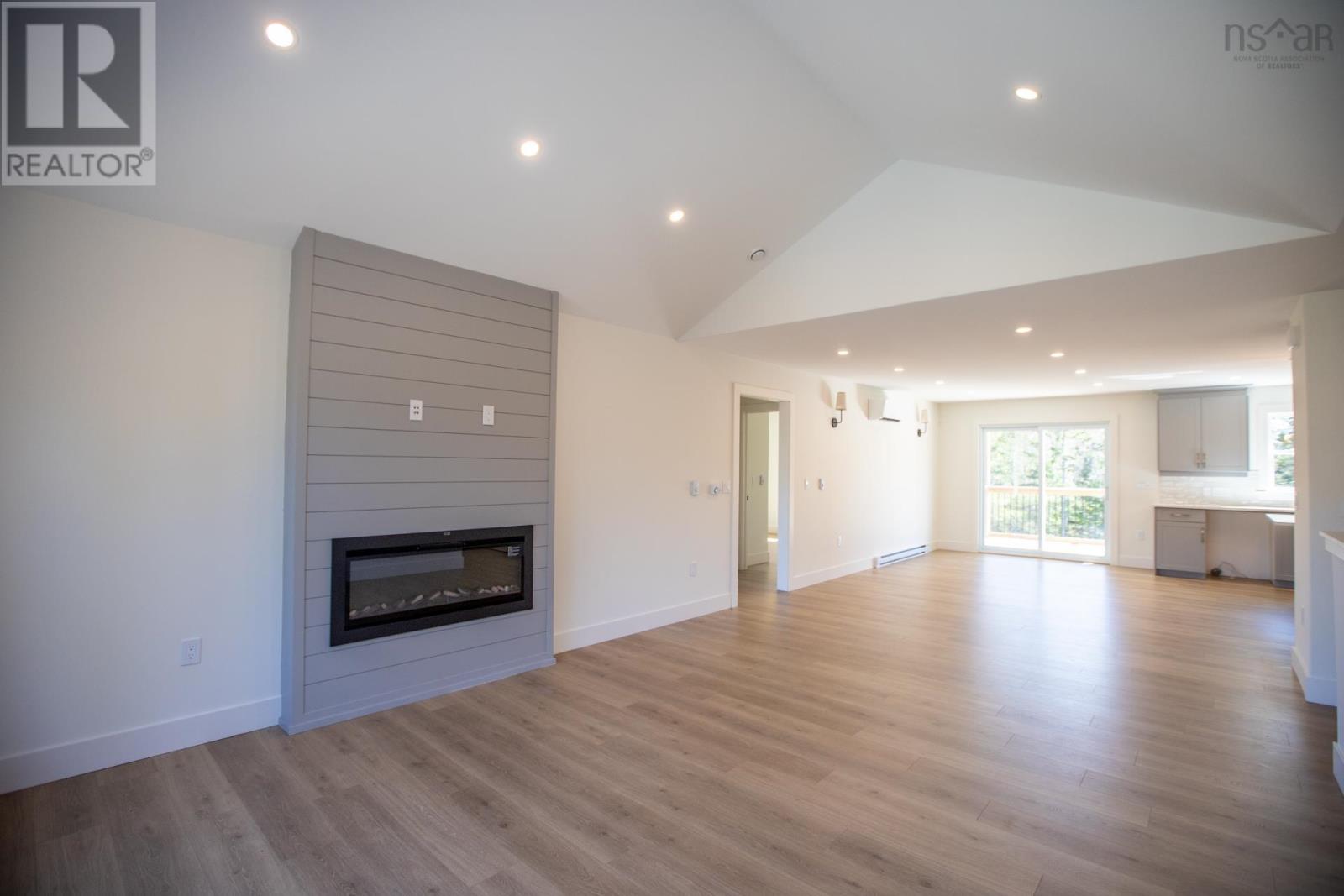 For sale 160 Morning Breeze Drive, Mount Uniacke, Nova Scotia B0N1Z0 202305537 REALTOR.ca