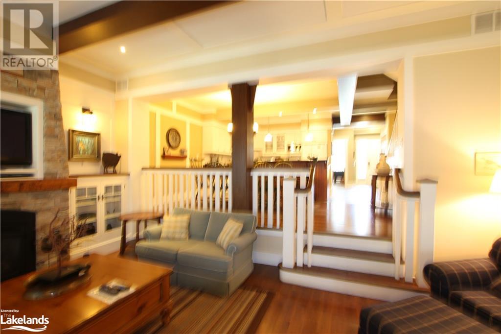 For sale 1020 BIRCH GLEN V10 W4, P2 Road, Baysville, Ontario P0B1A0 40414041 REALTOR.ca