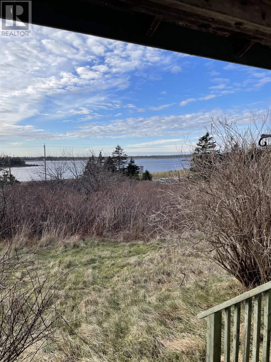 For sale 7292 Highway 3, Upper Woods Harbour, Nova Scotia B0W2E0