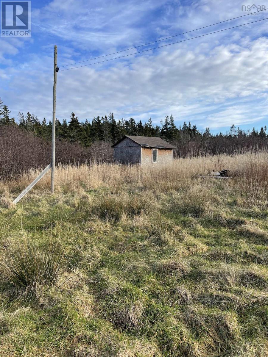 For sale 7292 Highway 3, Upper Woods Harbour, Nova Scotia B0W2E0