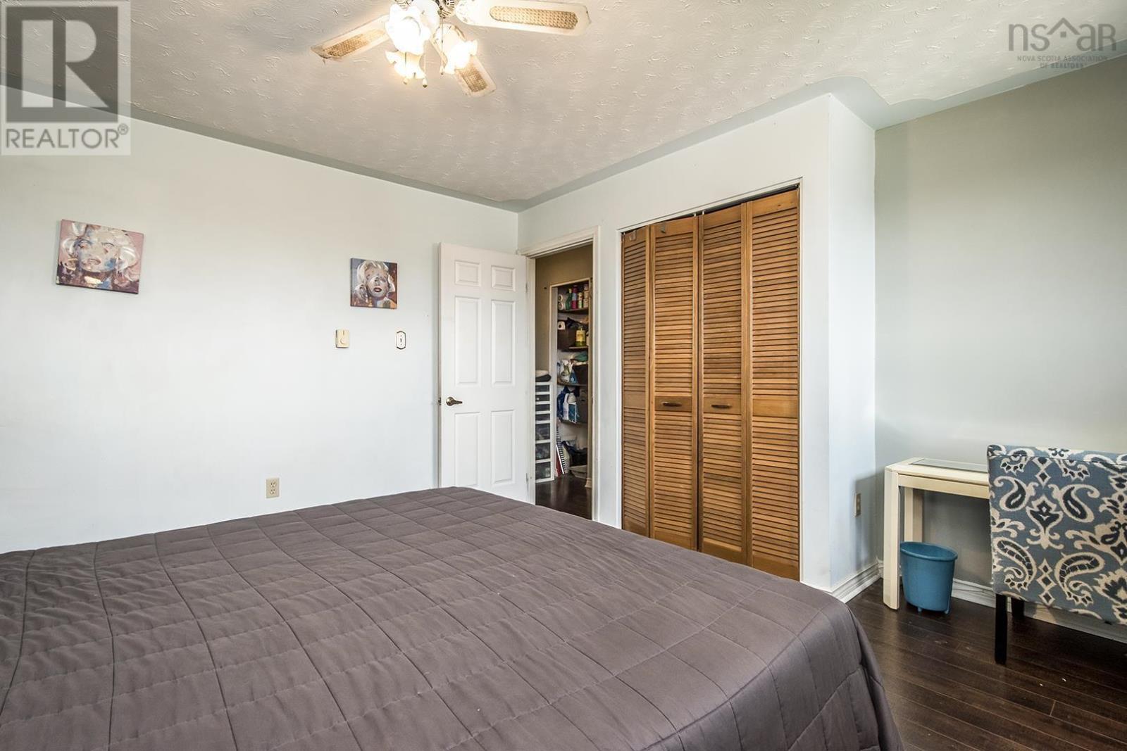 92 Cranberry Crescent, Dartmouth, Nova Scotia B2W5A9 REALTOR.ca