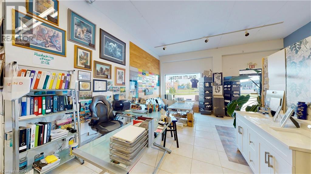 For sale 309 LORNE Avenue E, Stratford, Ontario N5A6S4 40420138