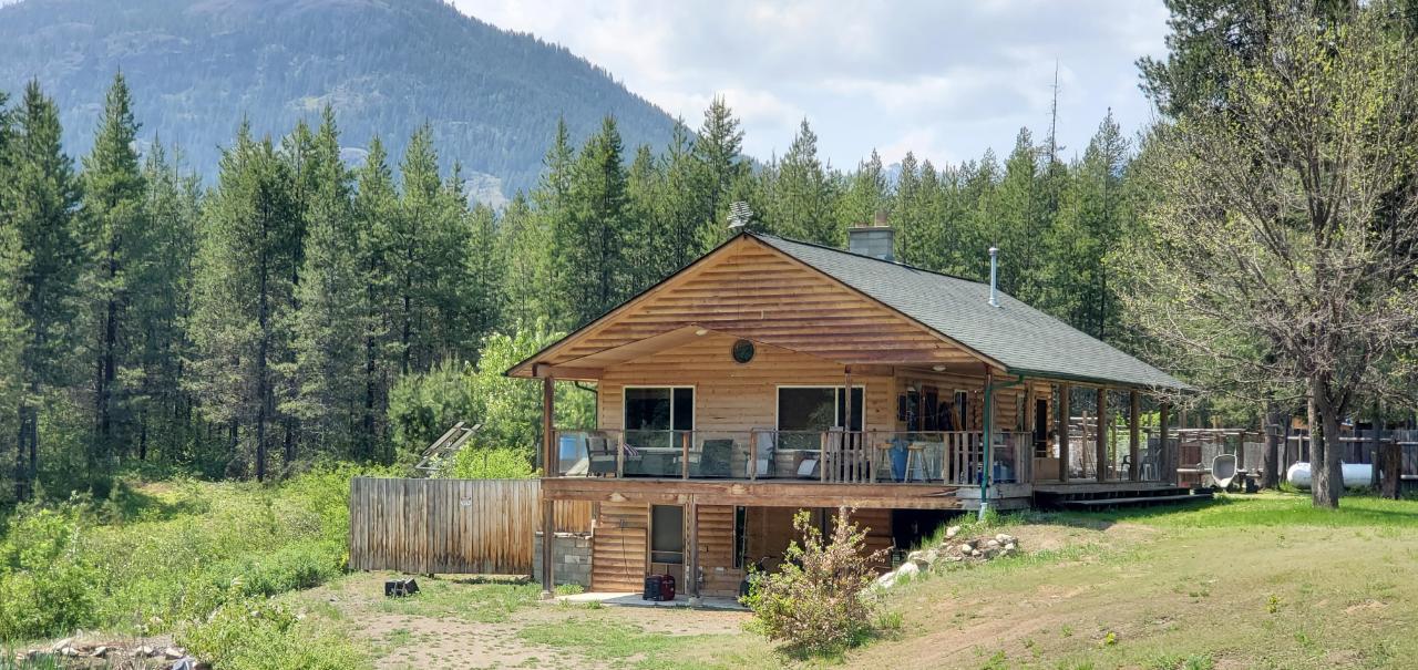 For sale 18950 NORTH FORK RD, Grand Forks, British Columbia V0H1H1 2469202 REALTOR.ca