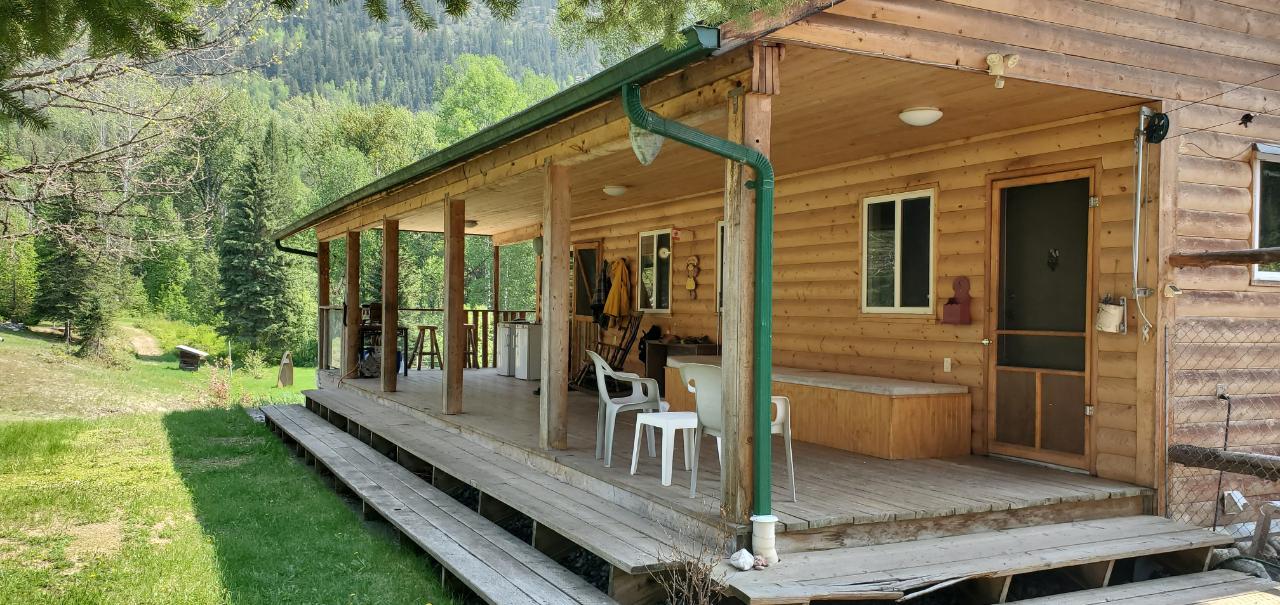 For sale 18950 NORTH FORK RD, Grand Forks, British Columbia V0H1H1