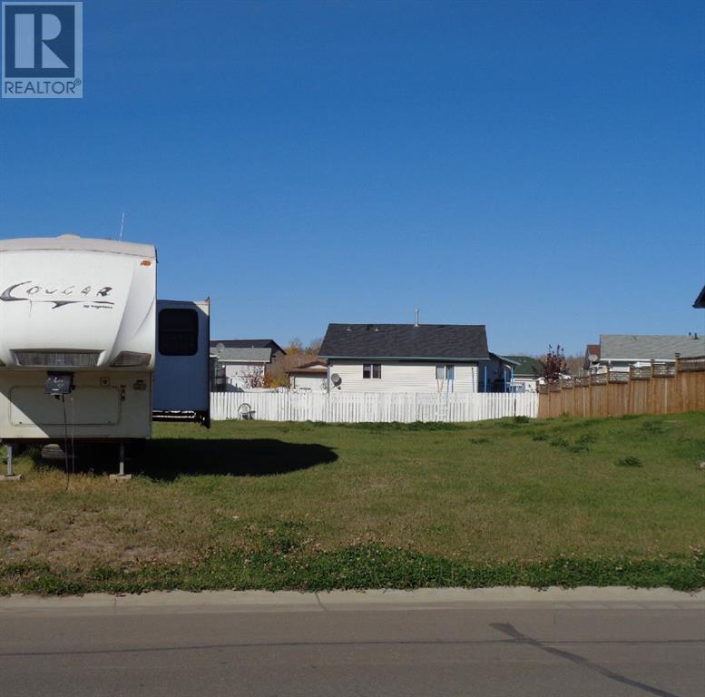 For sale 24 Bjornson Avenue, High Level, Alberta T0H1Z0 A1043545