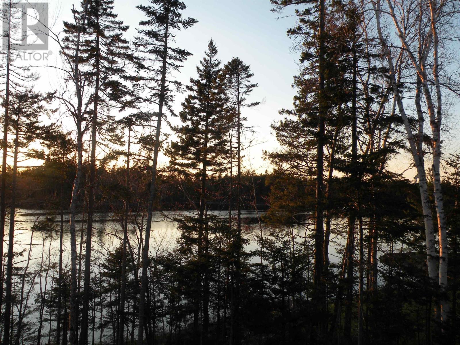 For sale 80 Meek Arm Trail, East Uniacke, Nova Scotia B0N1Z0