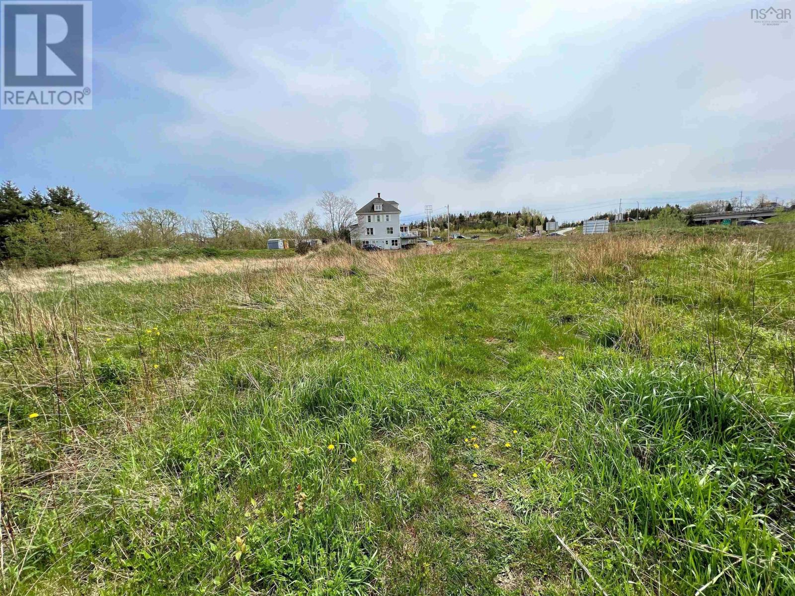 For sale 5161 East River Road, Plymouth, Nova Scotia B2H5C5