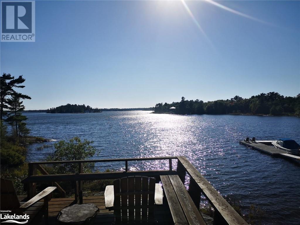 For sale 1260 BAY Island, Pointe au Baril, Ontario P0G1K0
