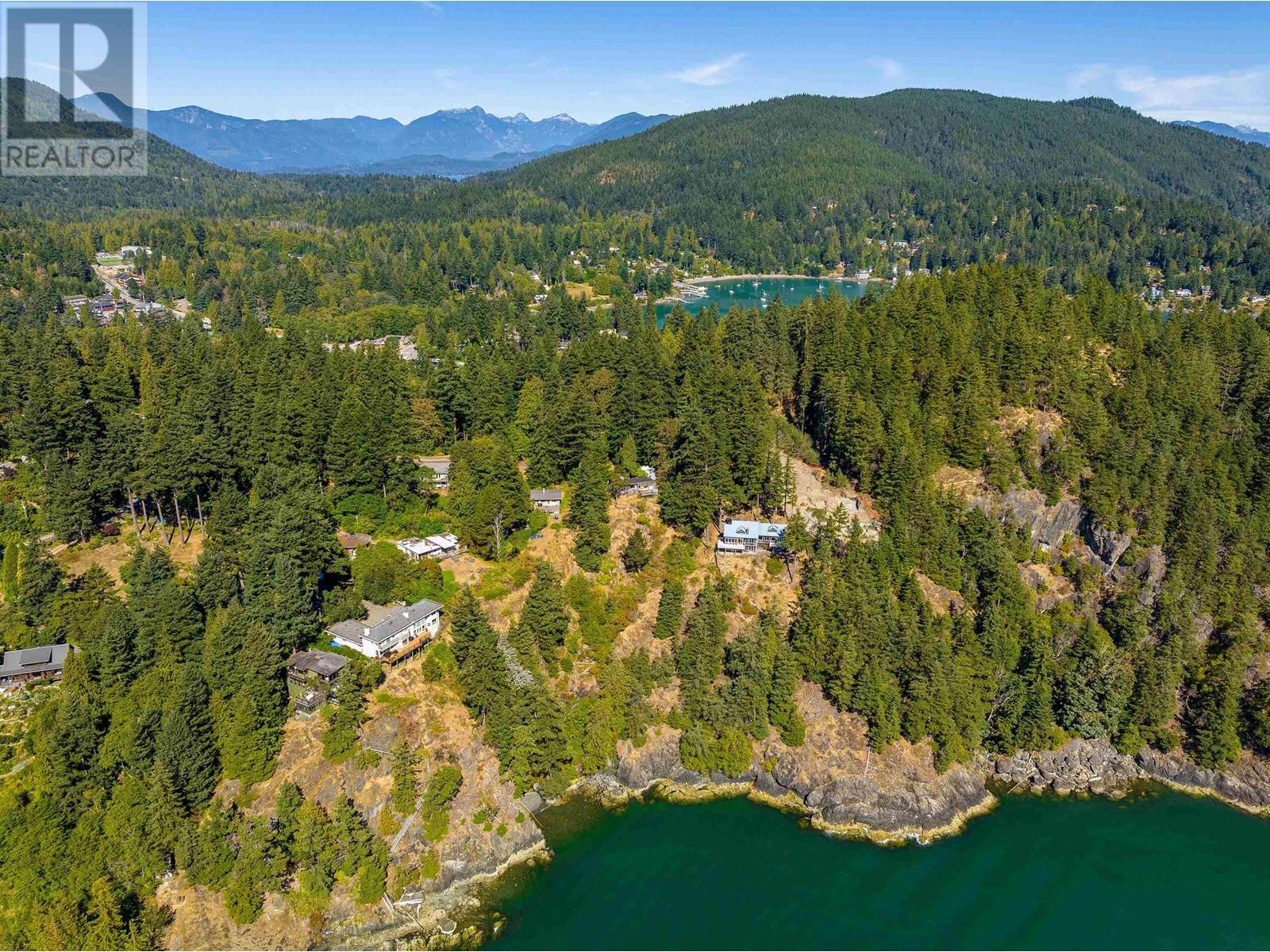For sale 341 ROBINSON ROAD, Bowen Island, British Columbia V0N1G1