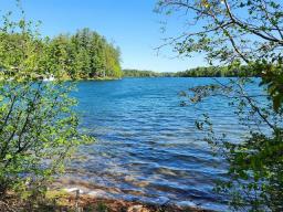 For sale: Ch. du Lac-Danford O., Kazabazua, Quebec J0X1X0 - 12511120 ...