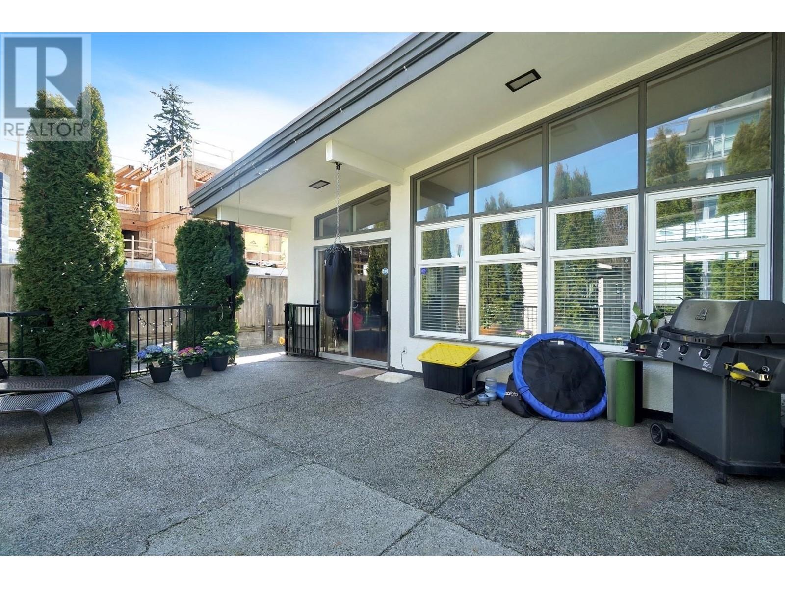 For sale 629 SMITH AVENUE, Coquitlam, British Columbia V3J2W5