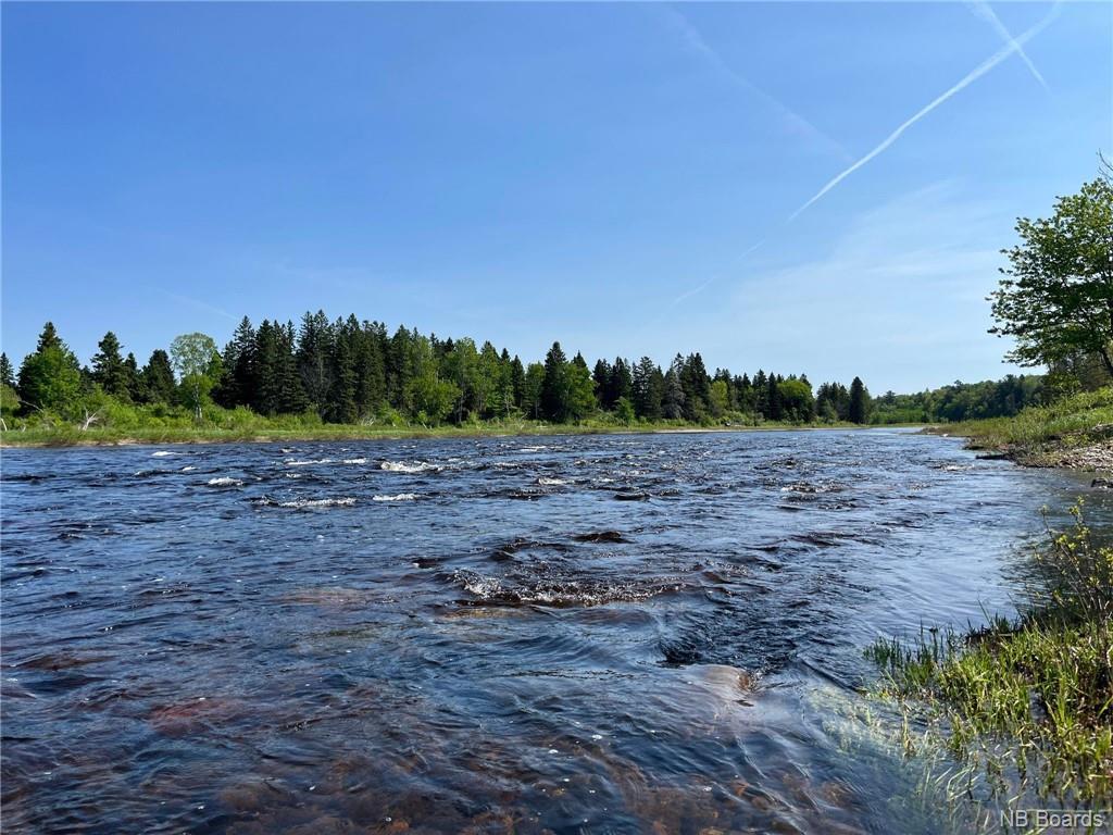 For sale 5250 sq m Route 420, Sillikers, New Brunswick E9E1T7