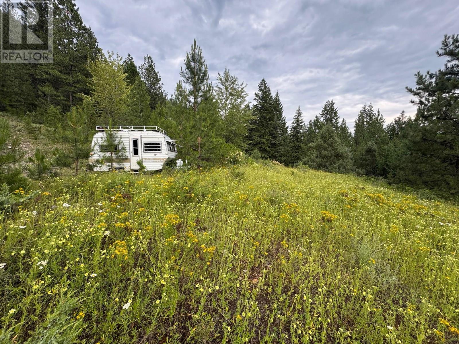 For sale 40 Acres Shuswap River Drive, Lumby, British Columbia V0E2G6