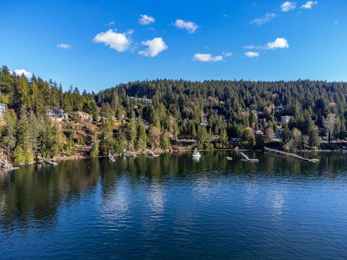 For sale 3300 BLK OF MARINE AVENUE, Belcarra, British Columbia V0V0V0