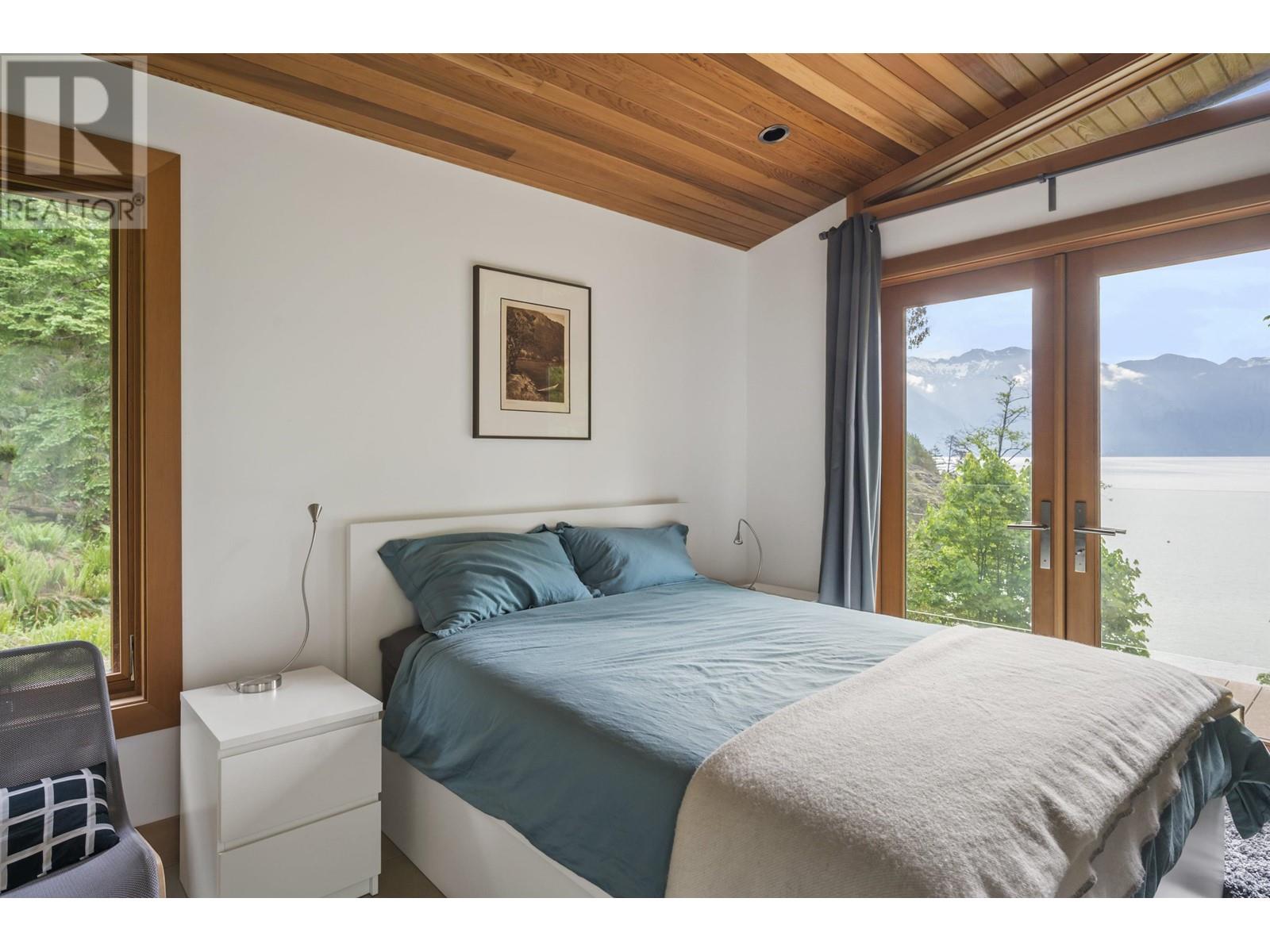 For sale 1888 MOUNT ARTABAN ROAD, Gambier Island, British Columbia